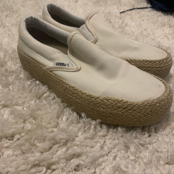 Platform vans - Picture 3 of 3